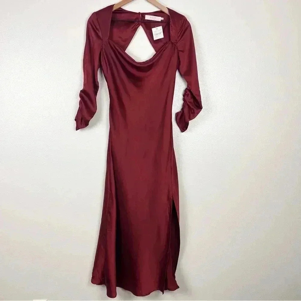 NWT ASTR Gracie Midi Dress - Picture 2 of 10